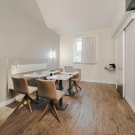 Ibis Budget Farroupilha-3
